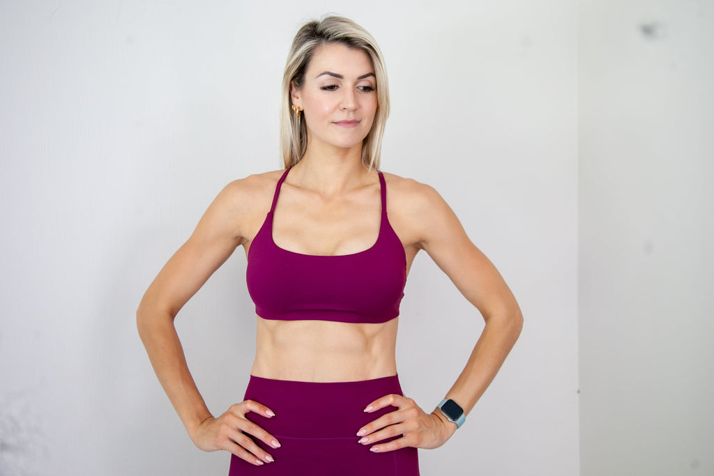 ONEMRE Mulberry Muse Complete Set sports bra
