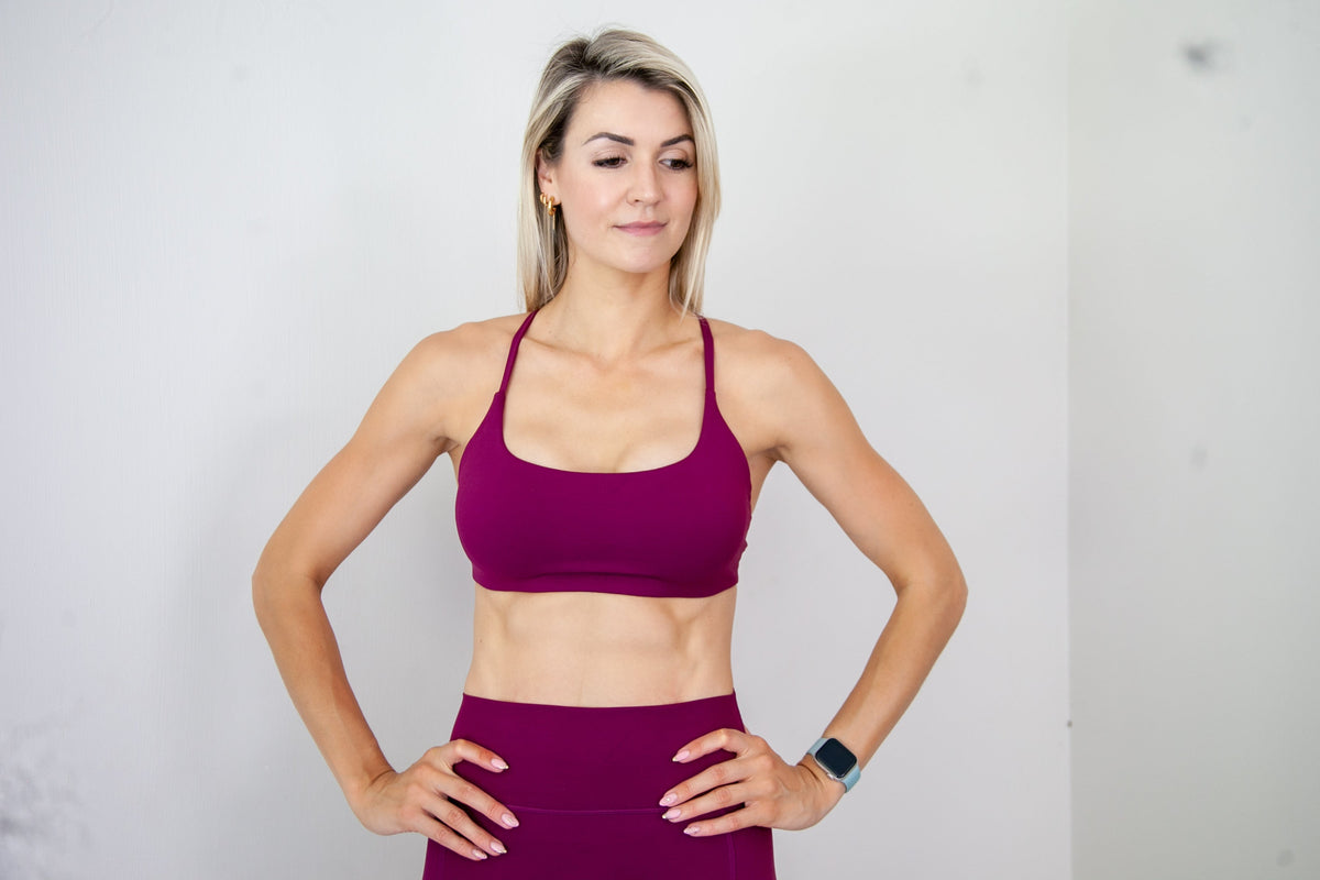 ONEMRE Mulberry Muse Complete Set sports bra