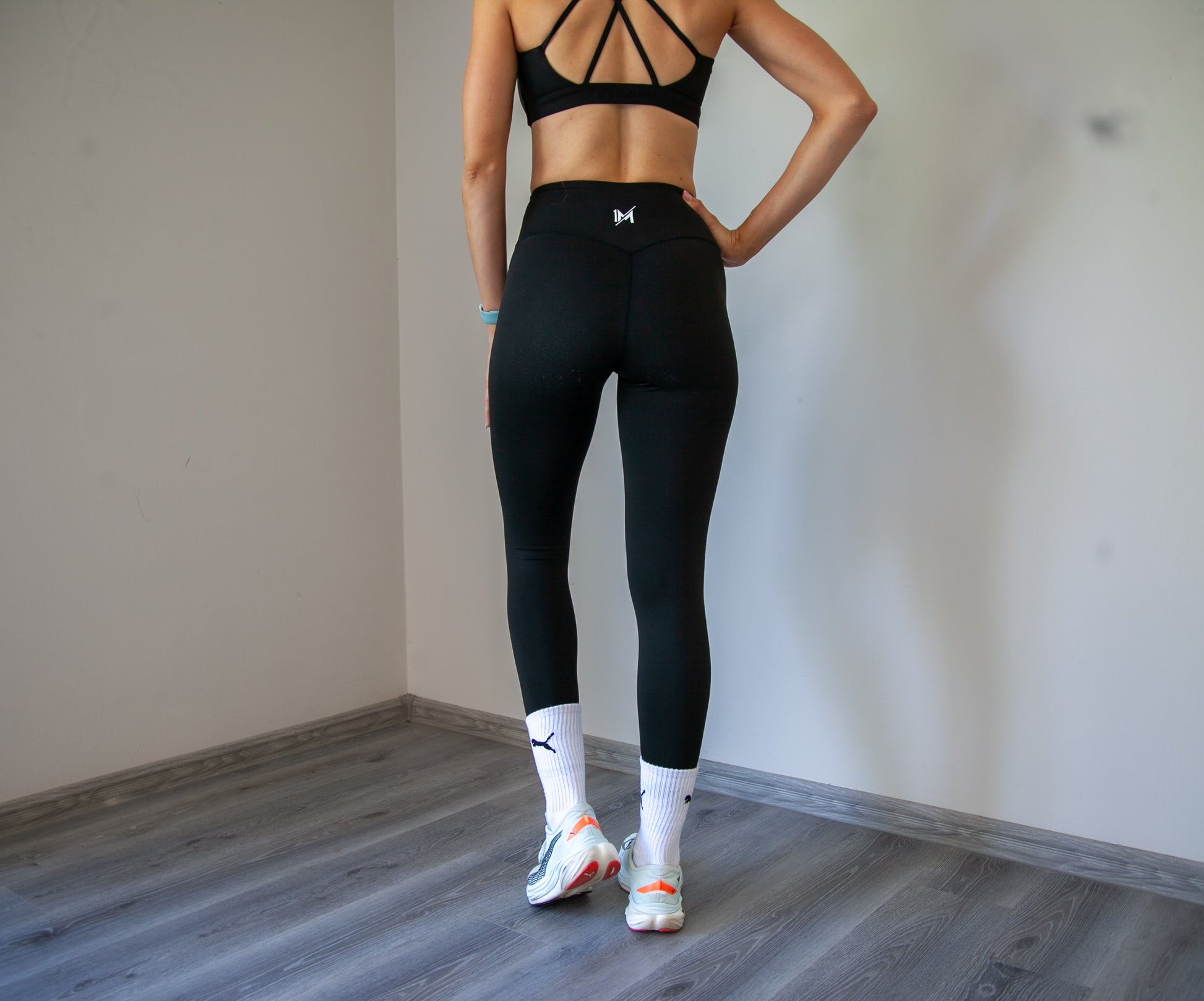 Carbon Black Performance Legging